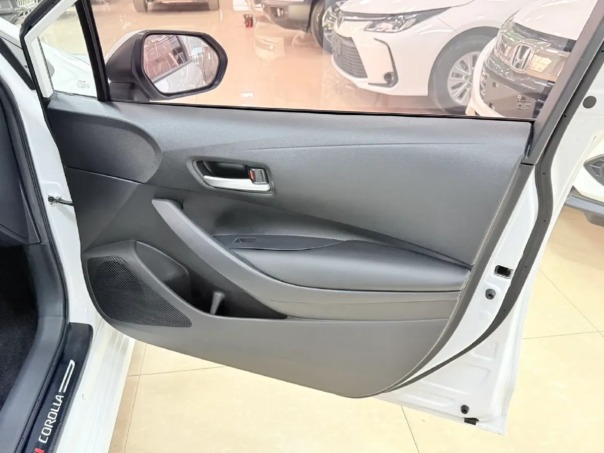 2022 Toyota Corolla 1.2T 116HP L4 CVT,autocango,china used car exporter,china ev exporter,chinese used car exporter,chinese used ev exporter