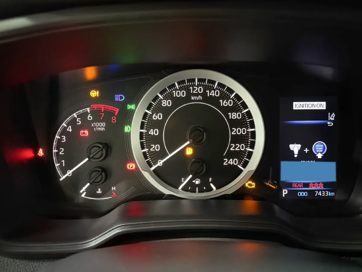 2022 Toyota Corolla 1.2T 116HP L4 CVT,autocango,china used car exporter,china ev exporter,chinese used car exporter,chinese used ev exporter