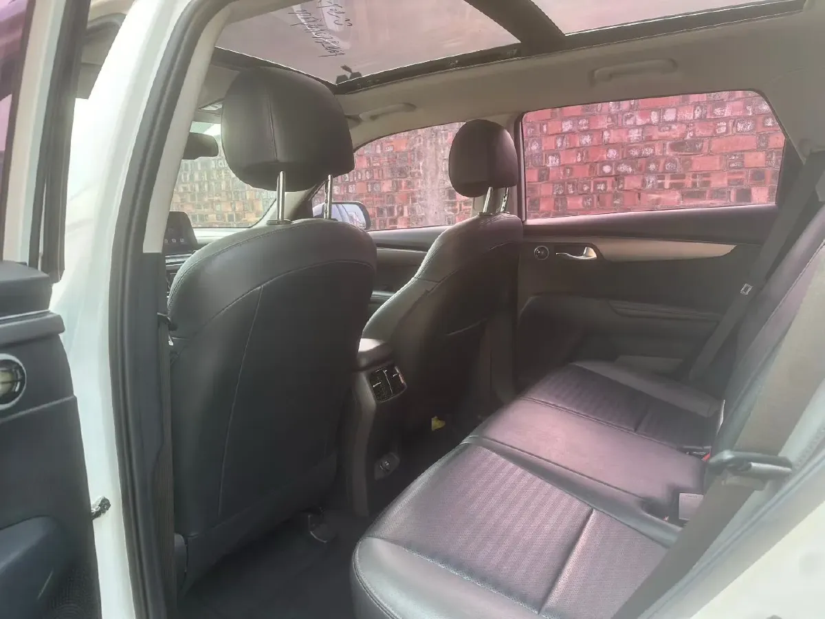 2018 Kia Sportage R 2.0L 160HP L4 6AT,autocango,china used car exporter,china ev exporter,chinese used car exporter,chinese used ev exporter