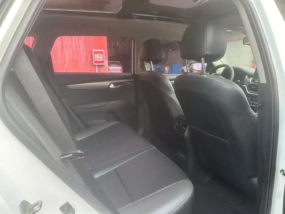 2018 Kia Sportage R 2.0L 160HP L4 6AT,autocango,china used car exporter,china ev exporter,chinese used car exporter,chinese used ev exporter