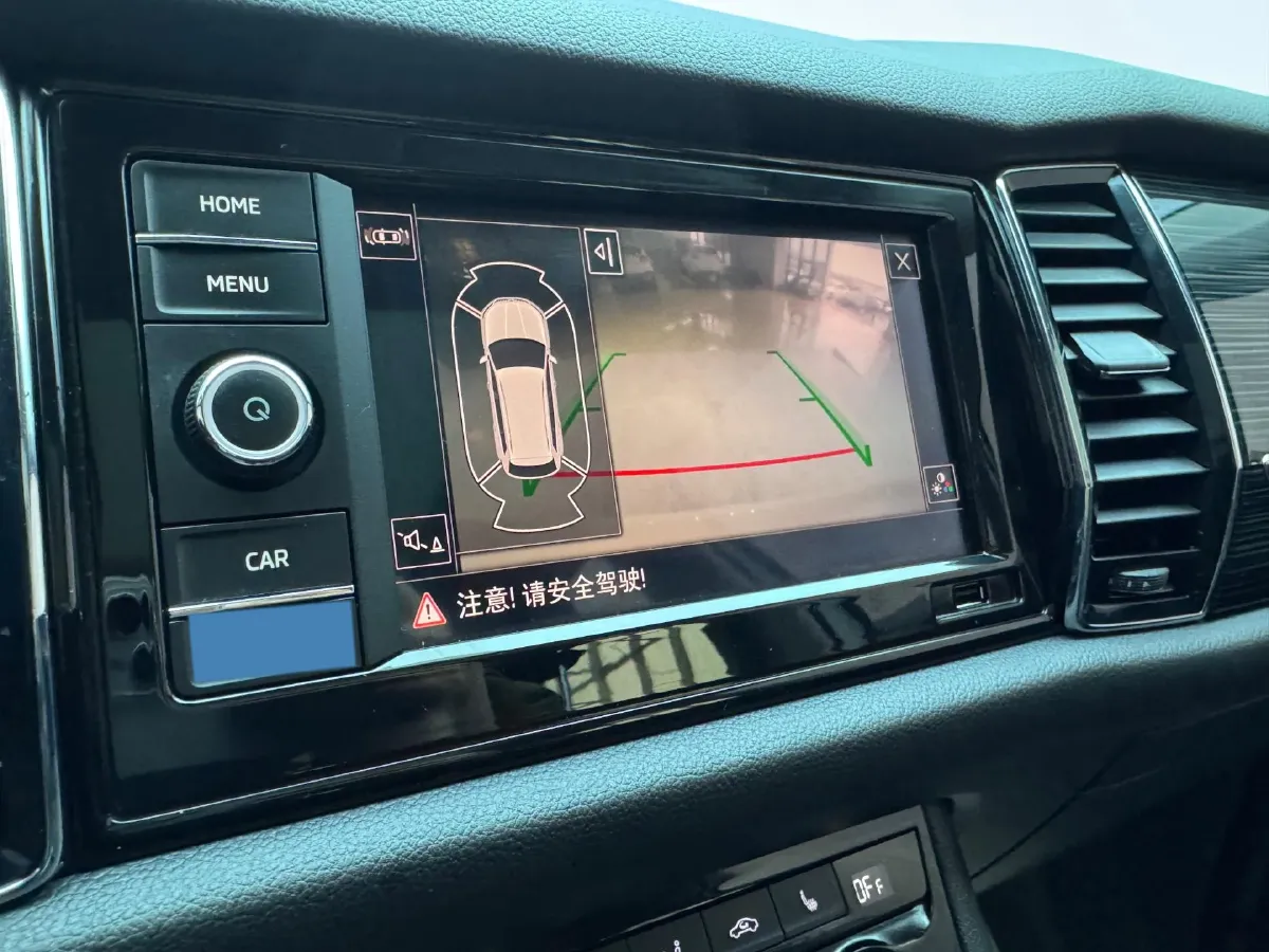 2019 Skoda Superb 2.0T 220HP L4 7DCT,autocango,china used car exporter,china ev exporter,chinese used car exporter,chinese used ev exporter