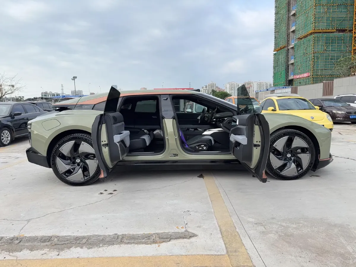 2023 HiPhi Z BEV 120KWH,autocango,china used car exporter,china ev exporter,chinese used car exporter,chinese used ev exporter