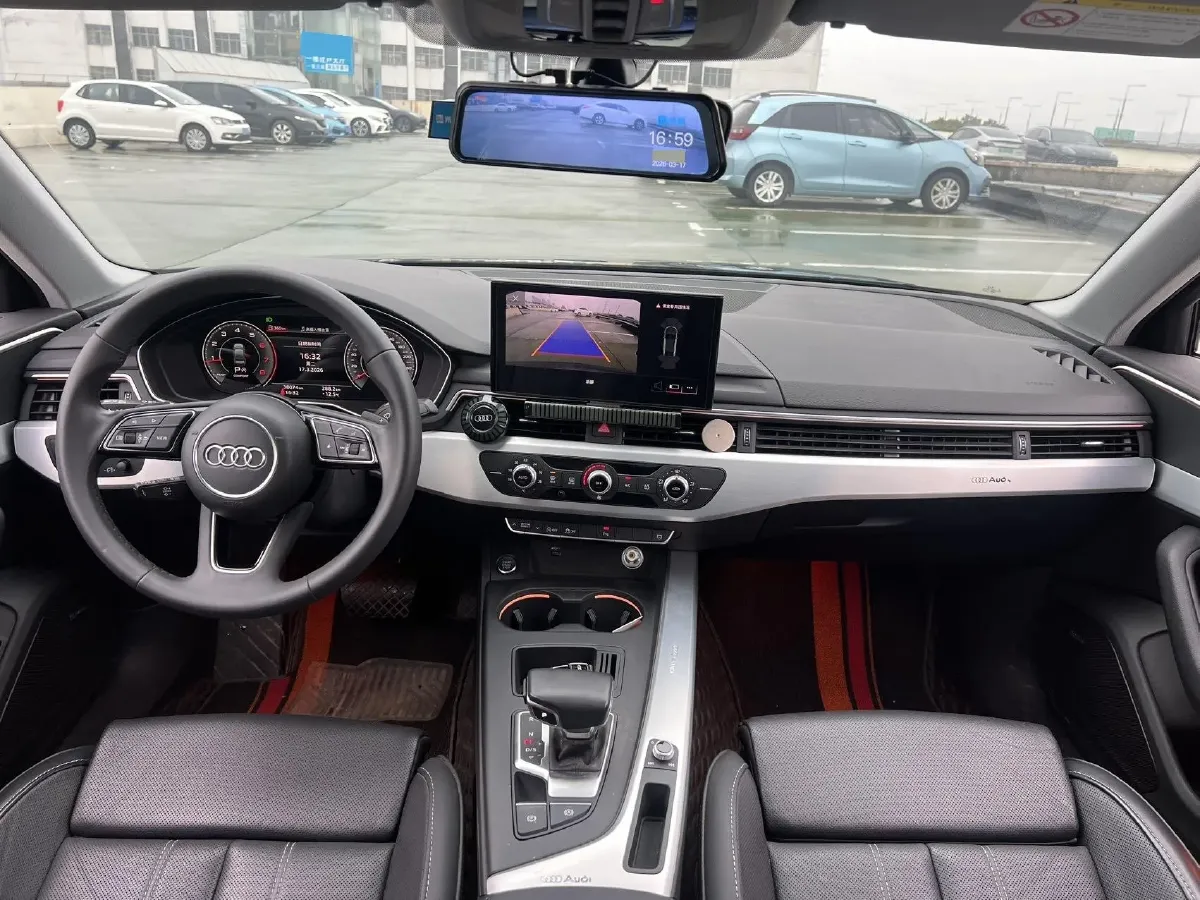 2022 Audi A4L 2.0T 190HP L4 7DCT,autocango,china used car exporter,china ev exporter,chinese used car exporter,chinese used ev exporter