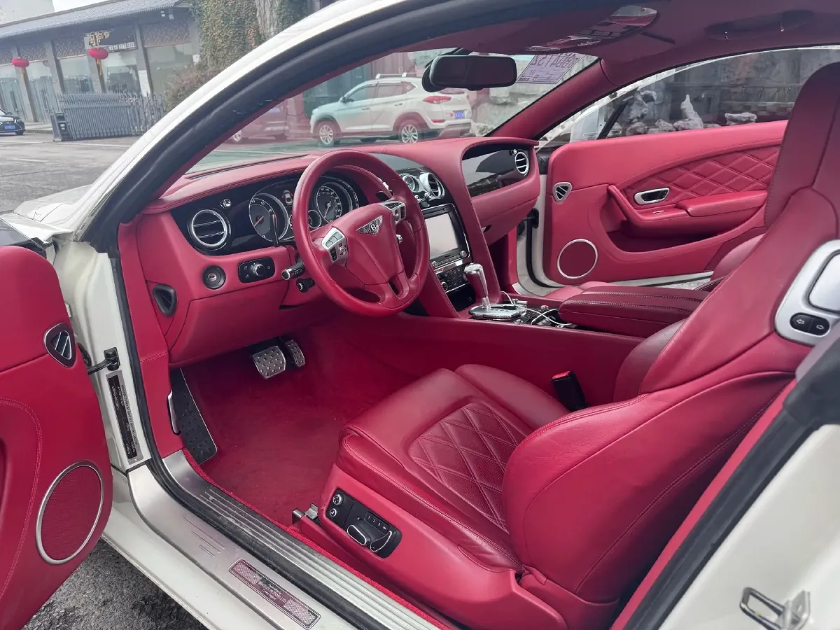 2014 Bentley Continental 6.0T 626HP W12 8AT,autocango,china used car exporter,china ev exporter,chinese used car exporter,chinese used ev exporter