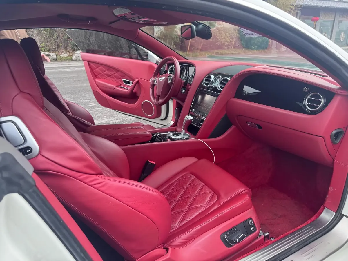 2014 Bentley Continental 6.0T 626HP W12 8AT,autocango,china used car exporter,china ev exporter,chinese used car exporter,chinese used ev exporter