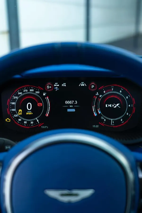 2021 Aston Martin DBX 4.0T 550HP V8 9AT,autocango,china used car exporter,china ev exporter,chinese used car exporter,chinese used ev exporter