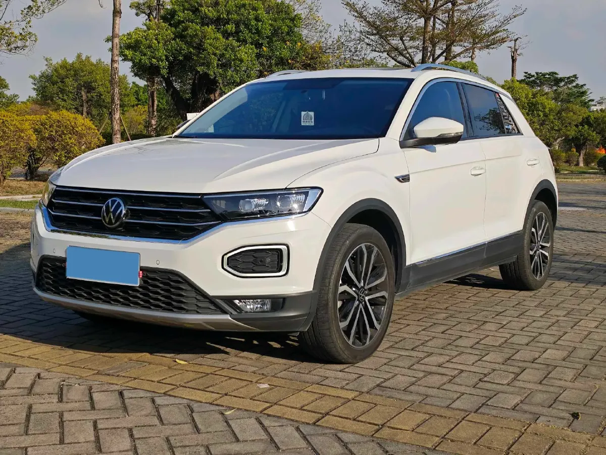 2022 Volkswagen T-Roc 1.4T 150HP L4 7DCT,autocango,china used car exporter,china ev exporter,chinese used car exporter,chinese used ev exporter