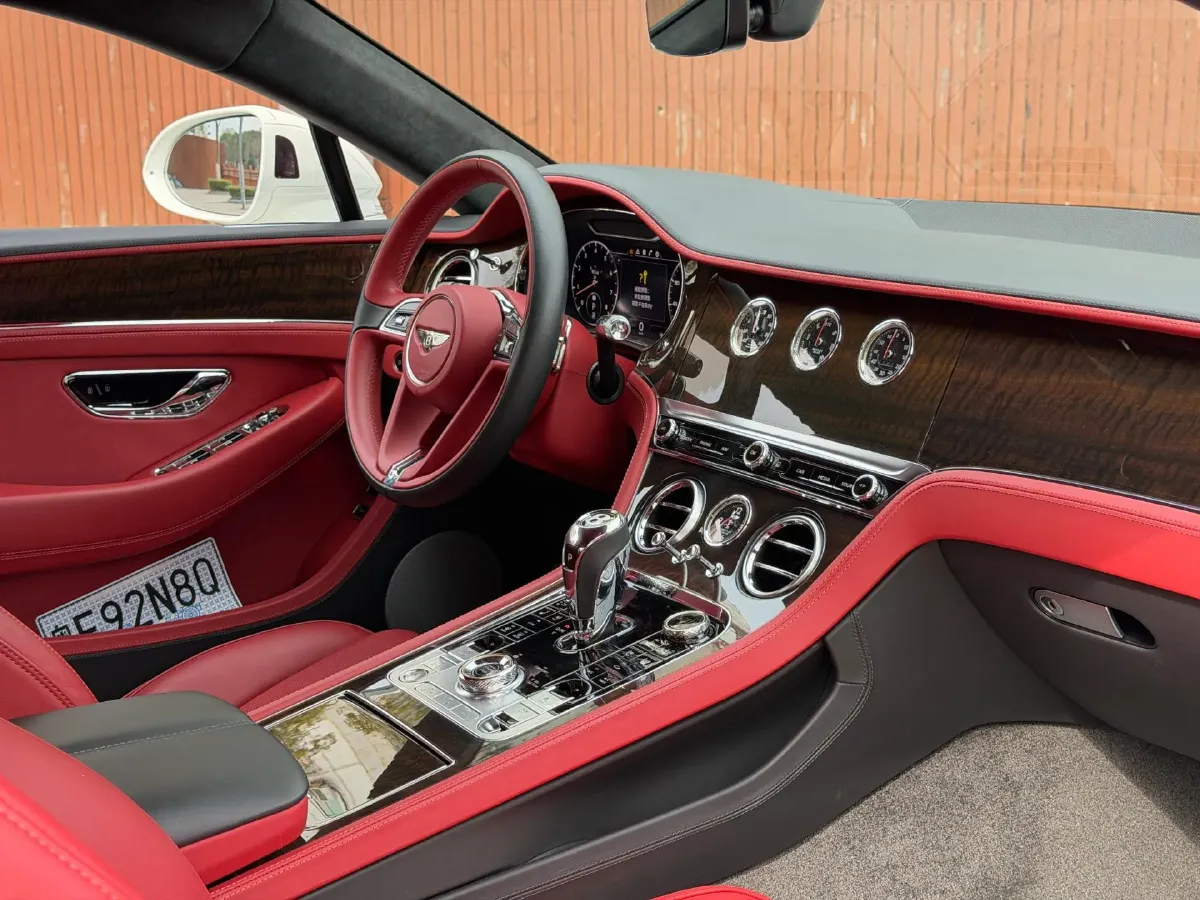 2018 Bentley Continental 6.0T 635HP W12 8DCT,autocango,china used car exporter,china ev exporter,chinese used car exporter,chinese used ev exporter