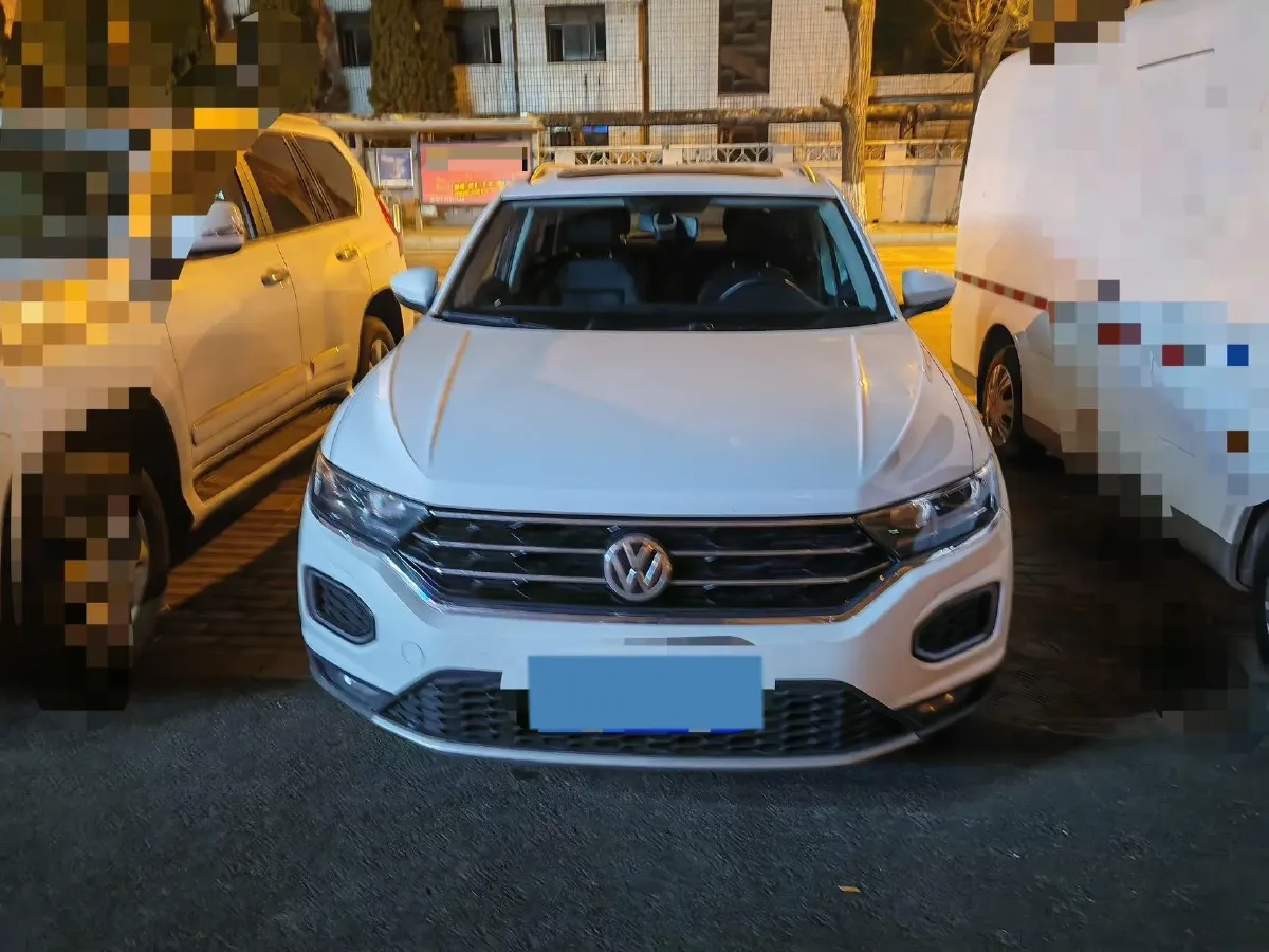 2020 Volkswagen T-Roc 1.4T 150HP L4 7DCT,autocango,china used car exporter,china ev exporter,chinese used car exporter,chinese used ev exporter