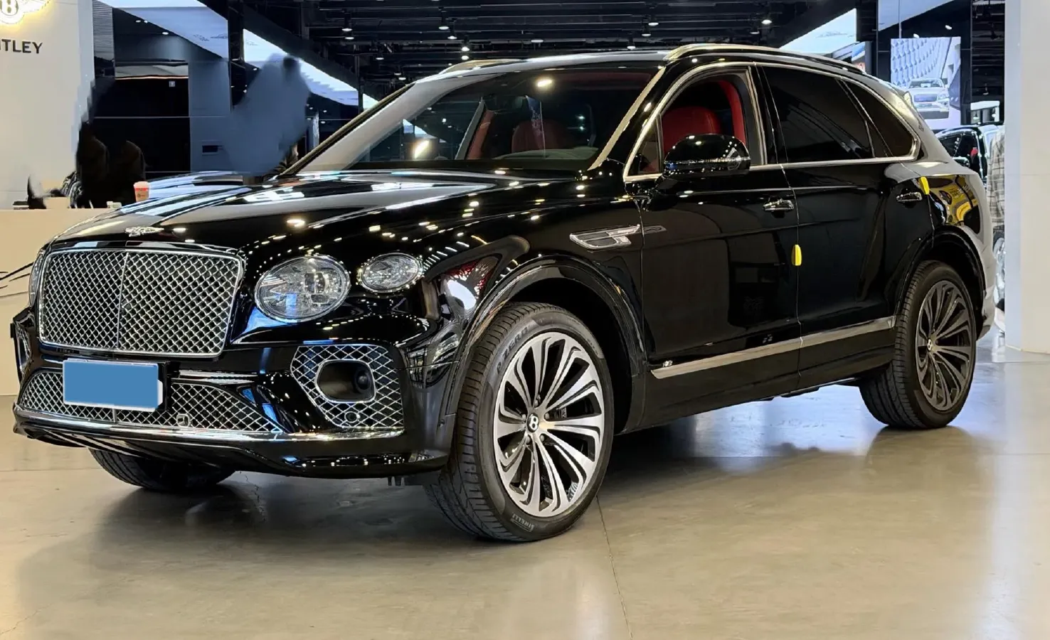 2021 Bentley Bentayga 4.0T 550HP V8 8AT,autocango,china used car exporter,china ev exporter,chinese used car exporter,chinese used ev exporter