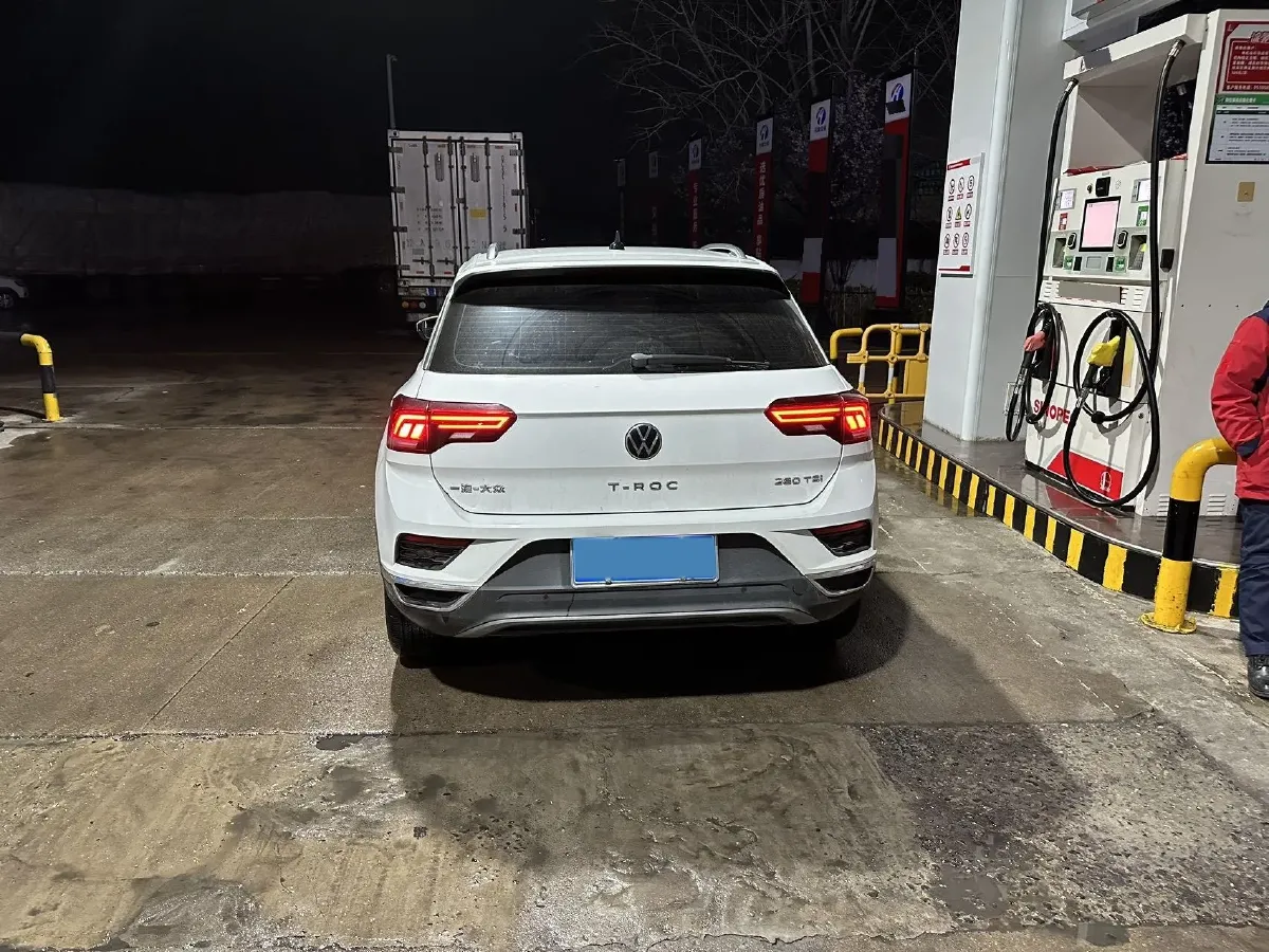2021 Volkswagen T-Roc 1.4T 150HP L4 7DCT,autocango,china used car exporter,china ev exporter,chinese used car exporter,chinese used ev exporter
