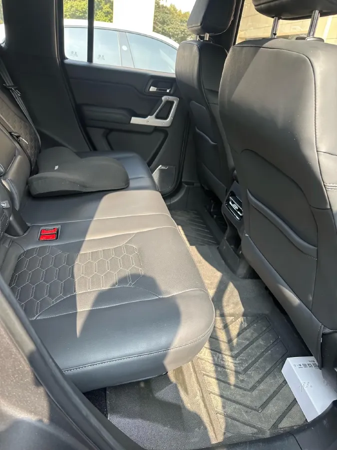 2024 212 212 T01 2.0T 252HP L4 8AT,autocango,china used car exporter,china ev exporter,chinese used car exporter,chinese used ev exporter