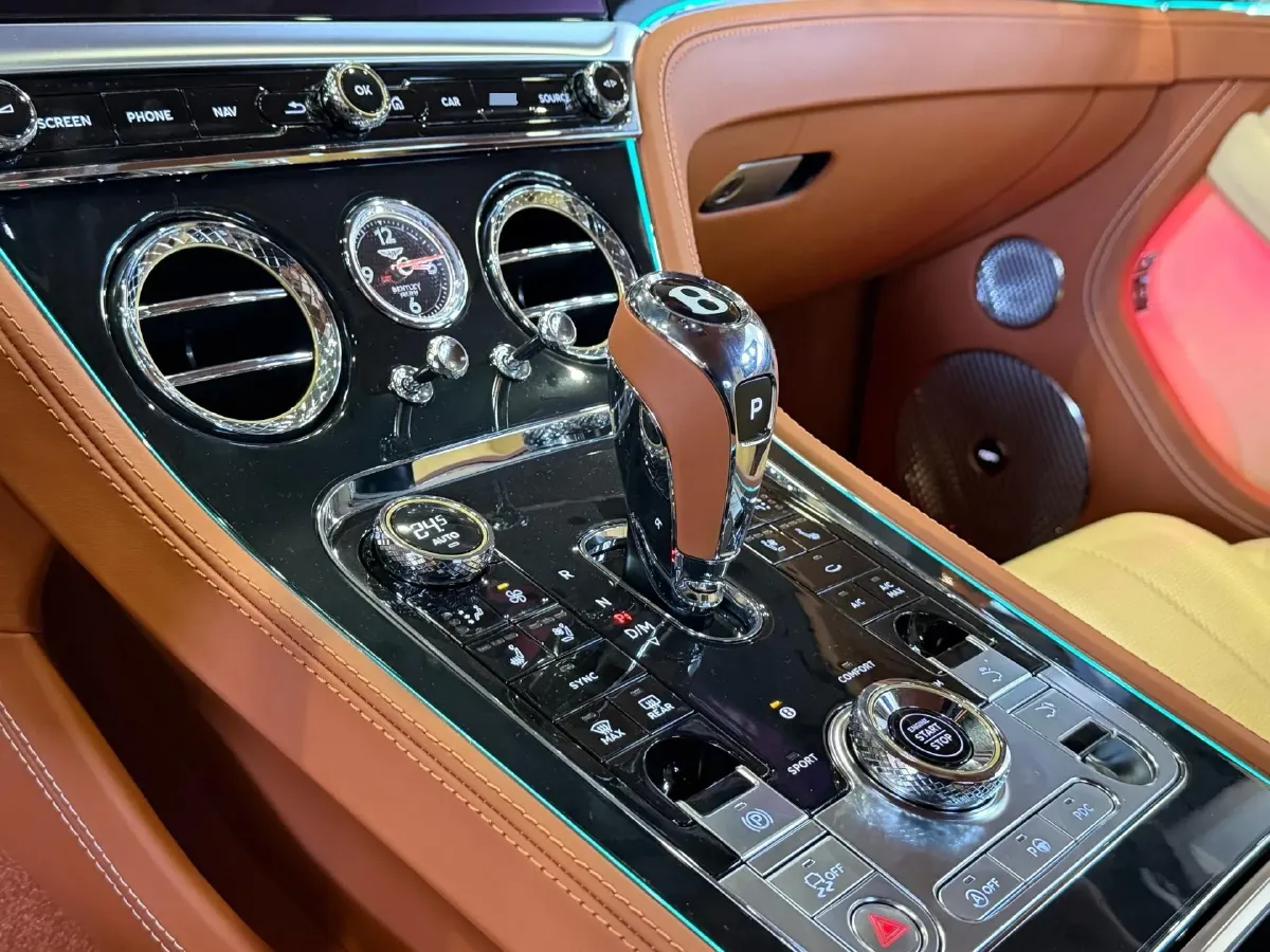 2018 Bentley Continental 6.0T 635HP W12 8DCT,autocango,china used car exporter,china ev exporter,chinese used car exporter,chinese used ev exporter