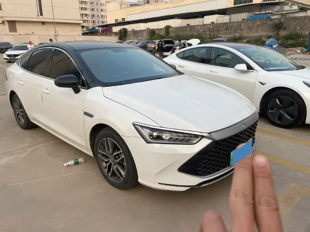 2021 Haval F7 1.5T 169HP L4 7DCT,autocango,china used car exporter,china ev exporter,chinese used car exporter,chinese used ev exporter