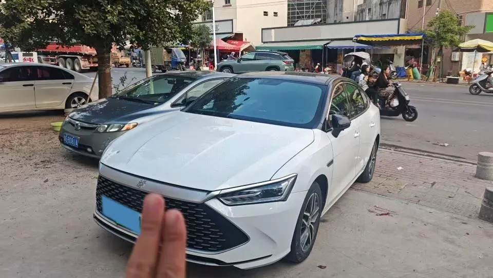 2021 Haval F7 1.5T 169HP L4 7DCT,autocango,china used car exporter,china ev exporter,chinese used car exporter,chinese used ev exporter