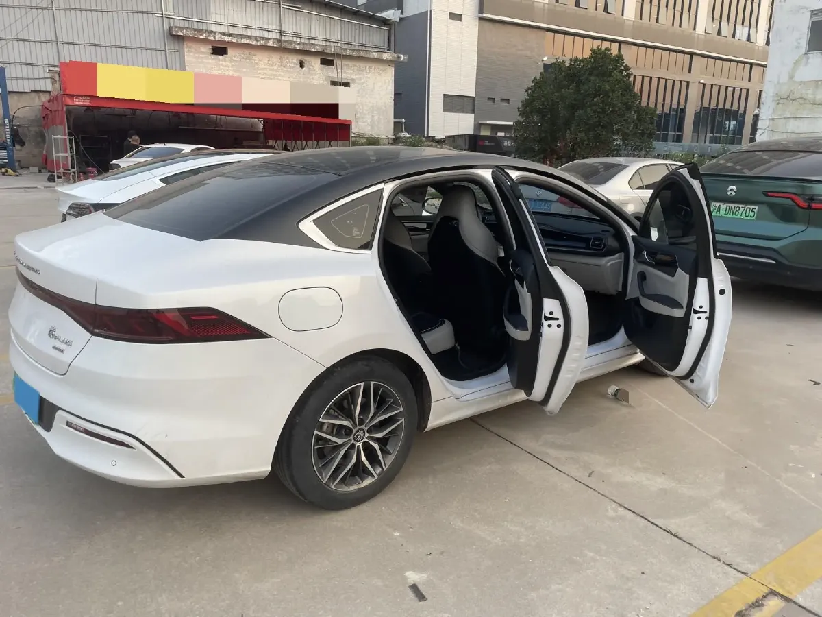 2021 Haval F7 1.5T 169HP L4 7DCT,autocango,china used car exporter,china ev exporter,chinese used car exporter,chinese used ev exporter