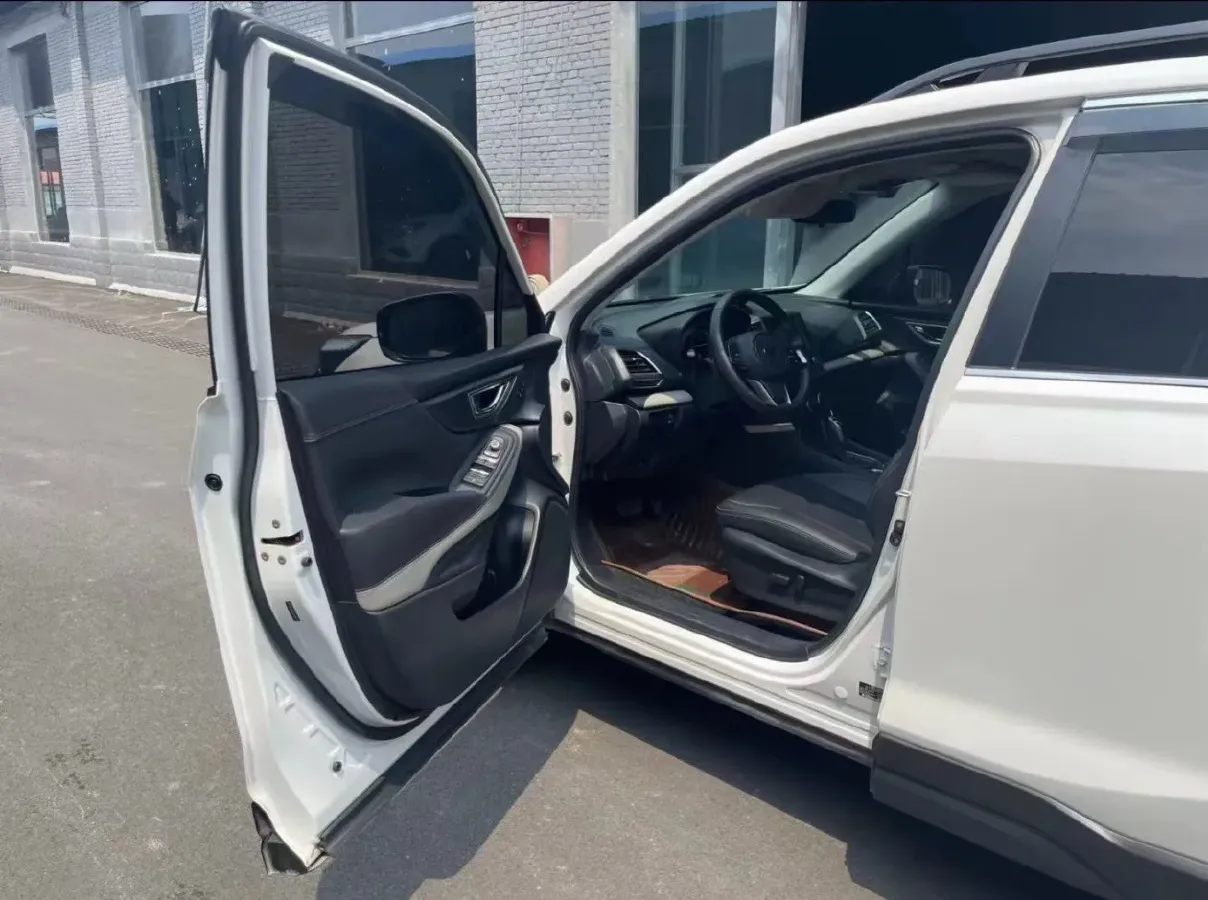 2022 Subaru Forester 2.0L 154HP H4 CVT,autocango,china used car exporter,china ev exporter,chinese used car exporter,chinese used ev exporter