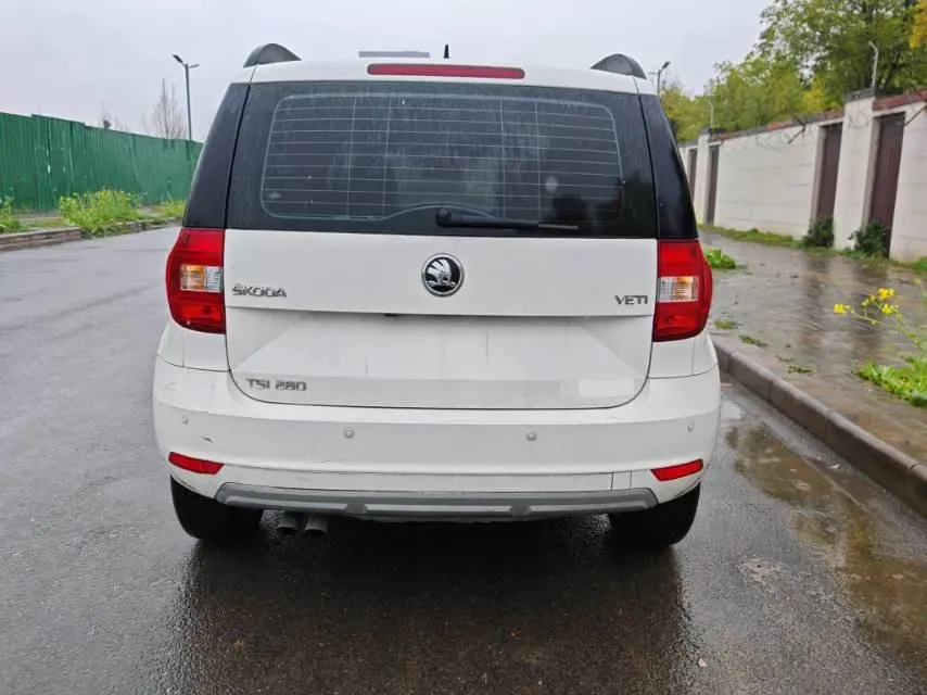 2017 Skoda Yeti 1.4T 150HP L4 7DCT,autocango,china used car exporter,china ev exporter,chinese used car exporter,chinese used ev exporter