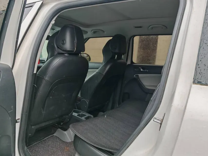 2017 Skoda Yeti 1.4T 150HP L4 7DCT,autocango,china used car exporter,china ev exporter,chinese used car exporter,chinese used ev exporter