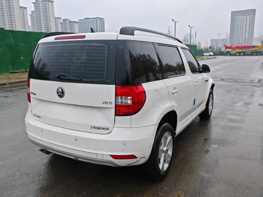 2017 Skoda Yeti 1.4T 150HP L4 7DCT,autocango,china used car exporter,china ev exporter,chinese used car exporter,chinese used ev exporter