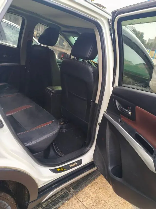 2017 Suzuki SX4 S-Cross 1.6L 122HP L4 CVT,autocango,china used car exporter,china ev exporter,chinese used car exporter,chinese used ev exporter