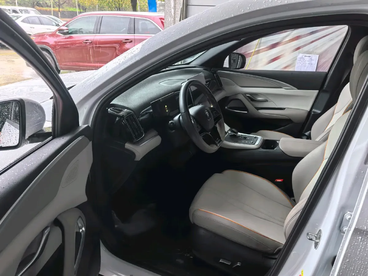 2024 BYD Song Pro 1.5L 110HP L4 E-CVT PHEV 12.9KWH,autocango,china used car exporter,china ev exporter,chinese used car exporter,chinese used ev exporter