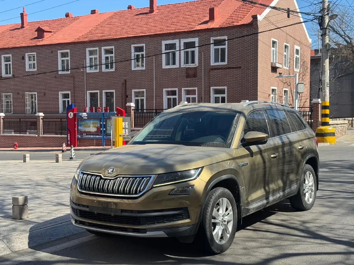 2018 Skoda Kodiak 2.0T 186HP L4 7DCT,autocango,china used car exporter,china ev exporter,chinese used car exporter,chinese used ev exporter