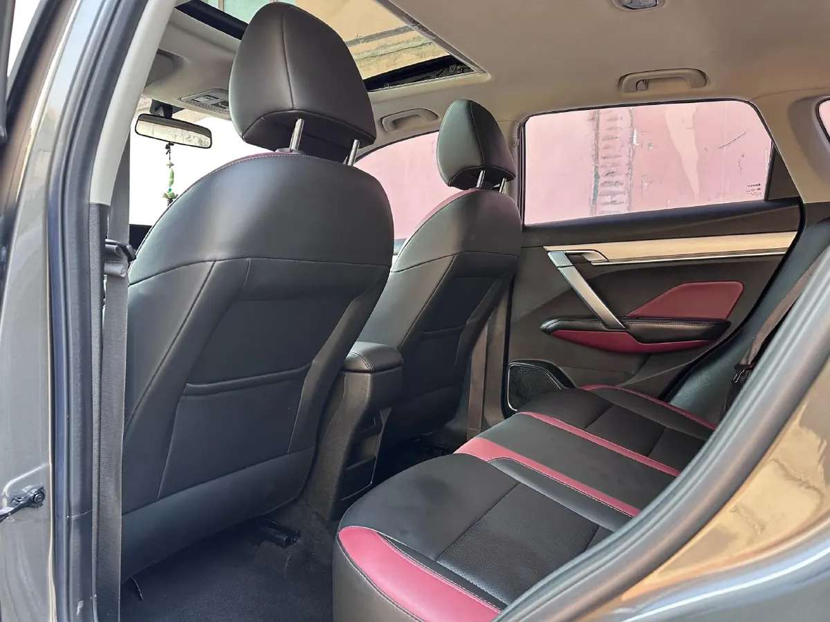 2021 Geely Coolray 1.4T 141HP L4 6DCT,autocango,china used car exporter,china ev exporter,chinese used car exporter,chinese used ev exporter