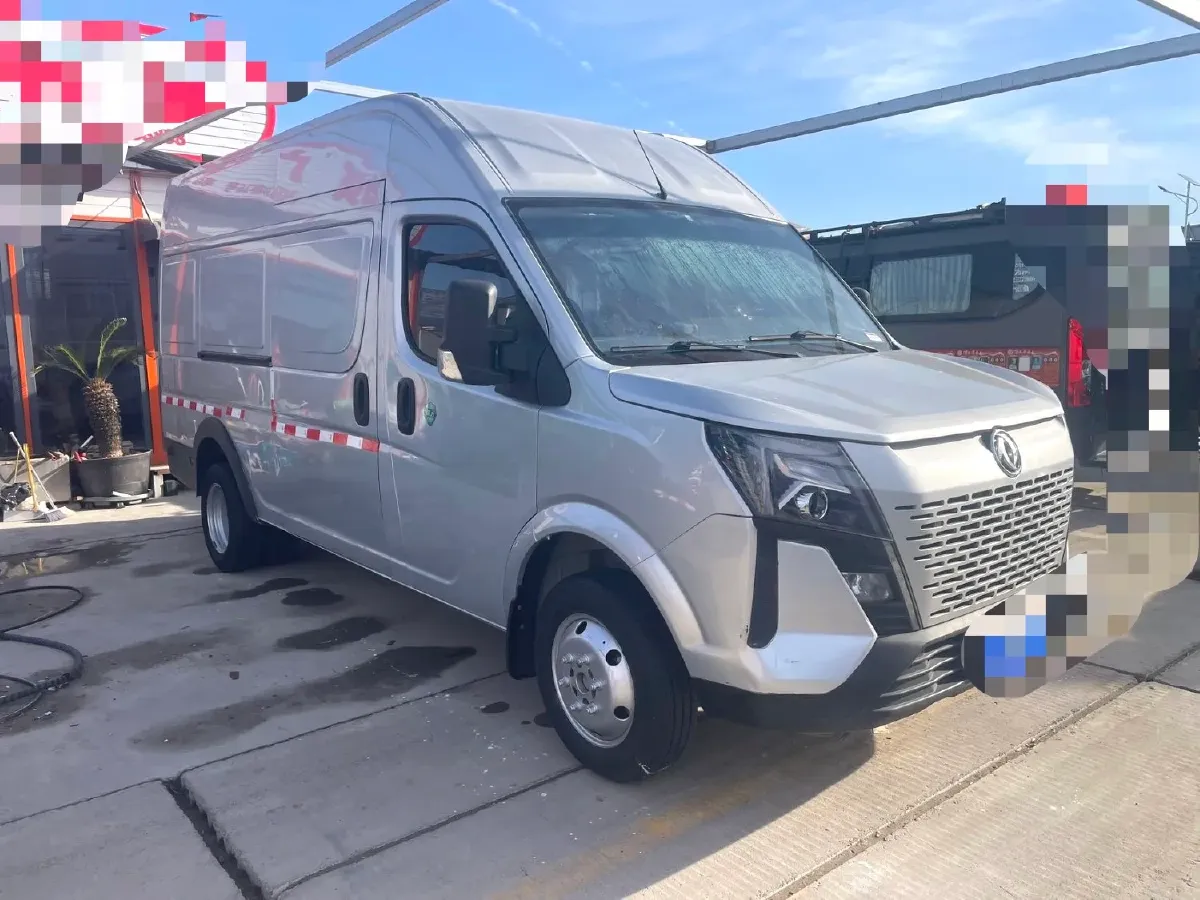 2023 Ford Transit 2.0T 220HP L4 5MT,autocango,china used car exporter,china ev exporter,chinese used car exporter,chinese used ev exporter