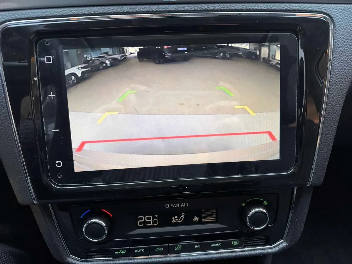 2022 Skoda Rapid 1.5L 112HP L4 6AT,autocango,china used car exporter,china ev exporter,chinese used car exporter,chinese used ev exporter