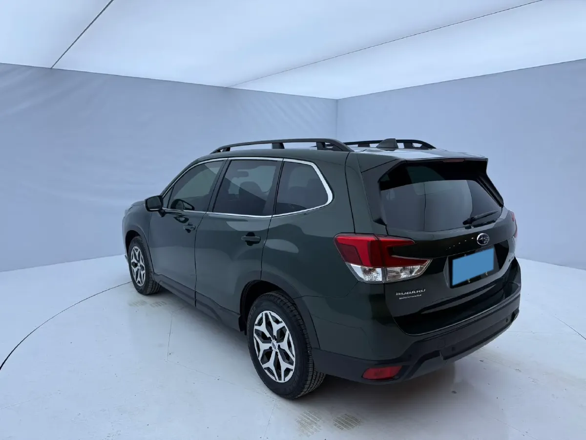 2022 Subaru Forester 2.0L 154HP H4 CVT,autocango,china used car exporter,china ev exporter,chinese used car exporter,chinese used ev exporter