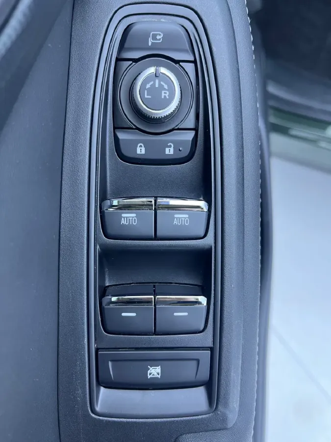 2022 Subaru Forester 2.0L 154HP H4 CVT,autocango,china used car exporter,china ev exporter,chinese used car exporter,chinese used ev exporter