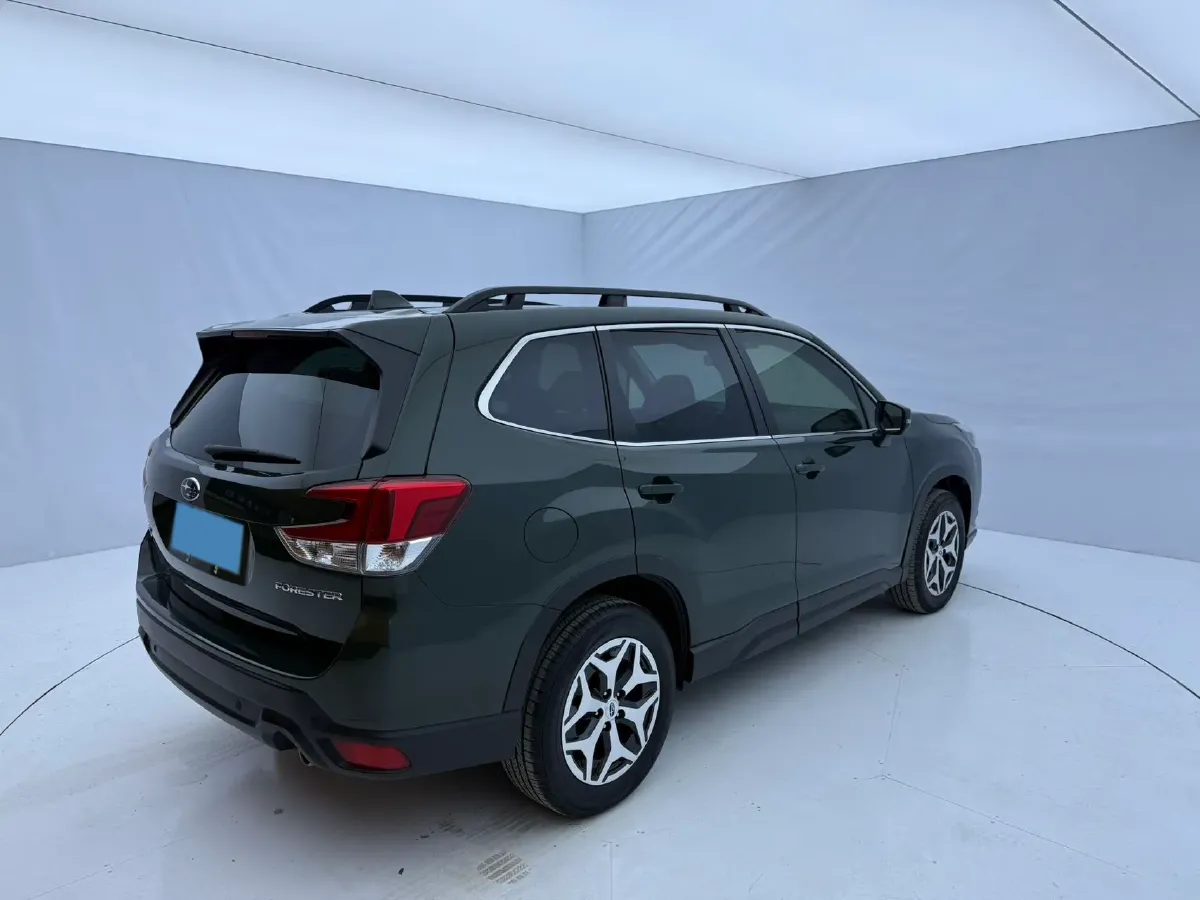 2022 Subaru Forester 2.0L 154HP H4 CVT,autocango,china used car exporter,china ev exporter,chinese used car exporter,chinese used ev exporter