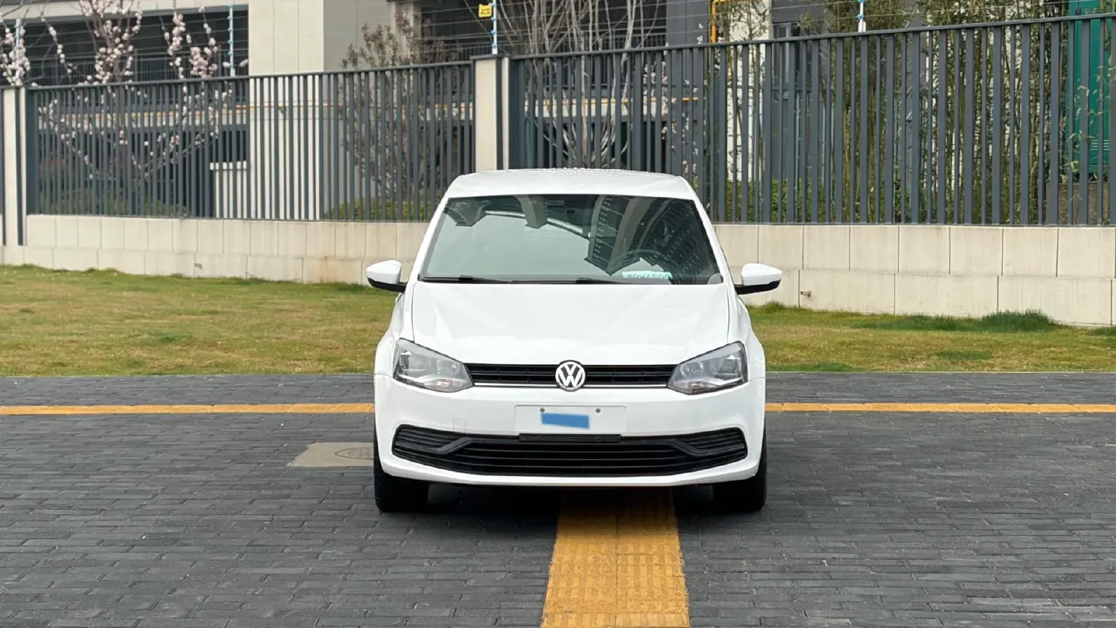 2016 Volkswagen Polo 1.4L 90HP L4 6AT,autocango,china used car exporter,china ev exporter,chinese used car exporter,chinese used ev exporter