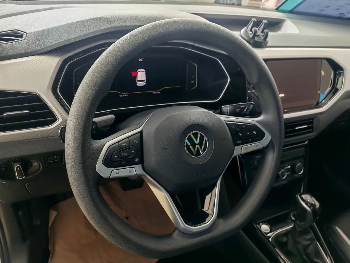 2023 Volkswagen Tacqua 1.2T 116HP L4 7DCT,autocango,china used car exporter,china ev exporter,chinese used car exporter,chinese used ev exporter