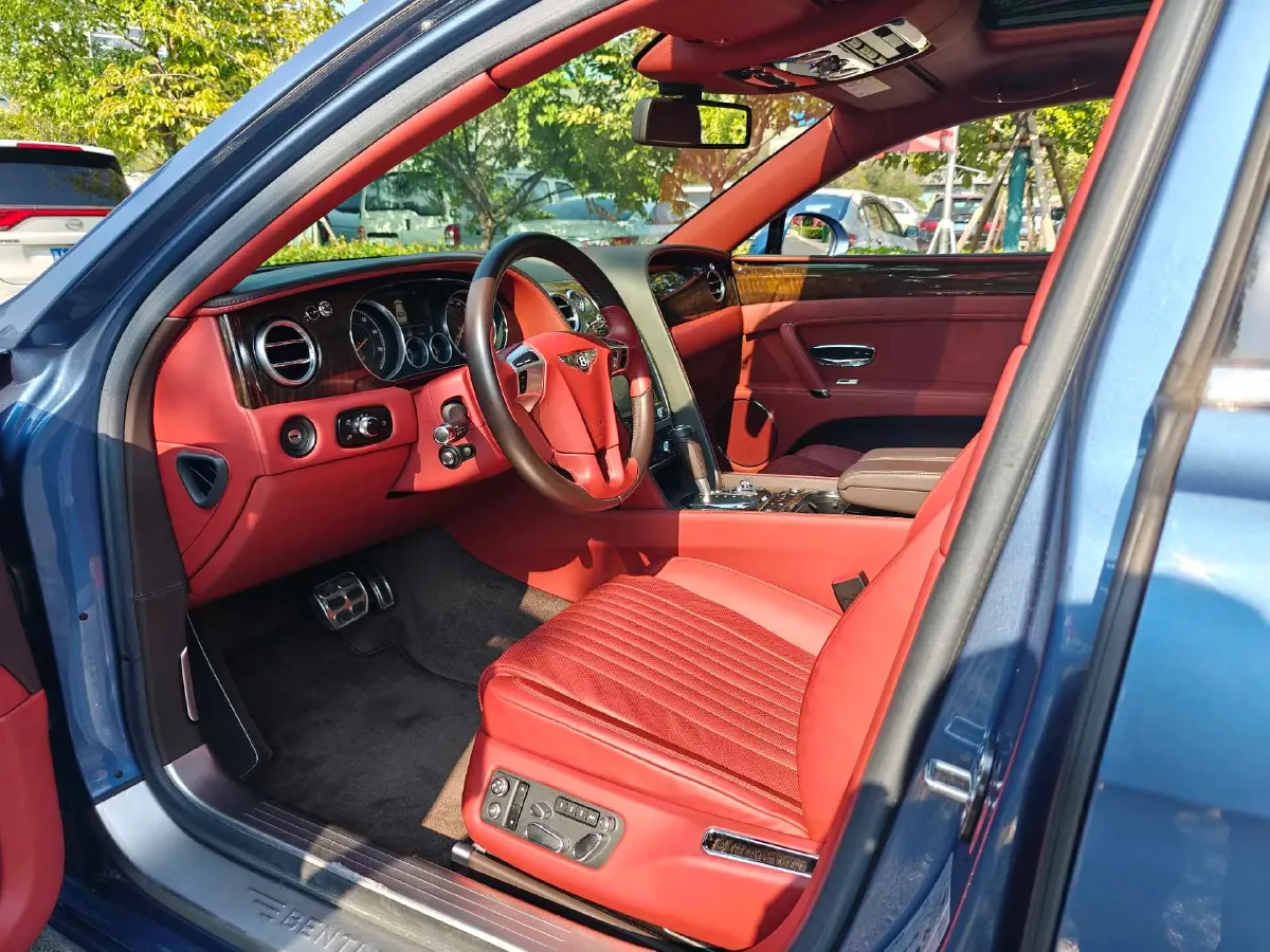 2017 Bentley Flying Spur 4.0T 507HP V8 8AT,autocango,china used car exporter,china ev exporter,chinese used car exporter,chinese used ev exporter