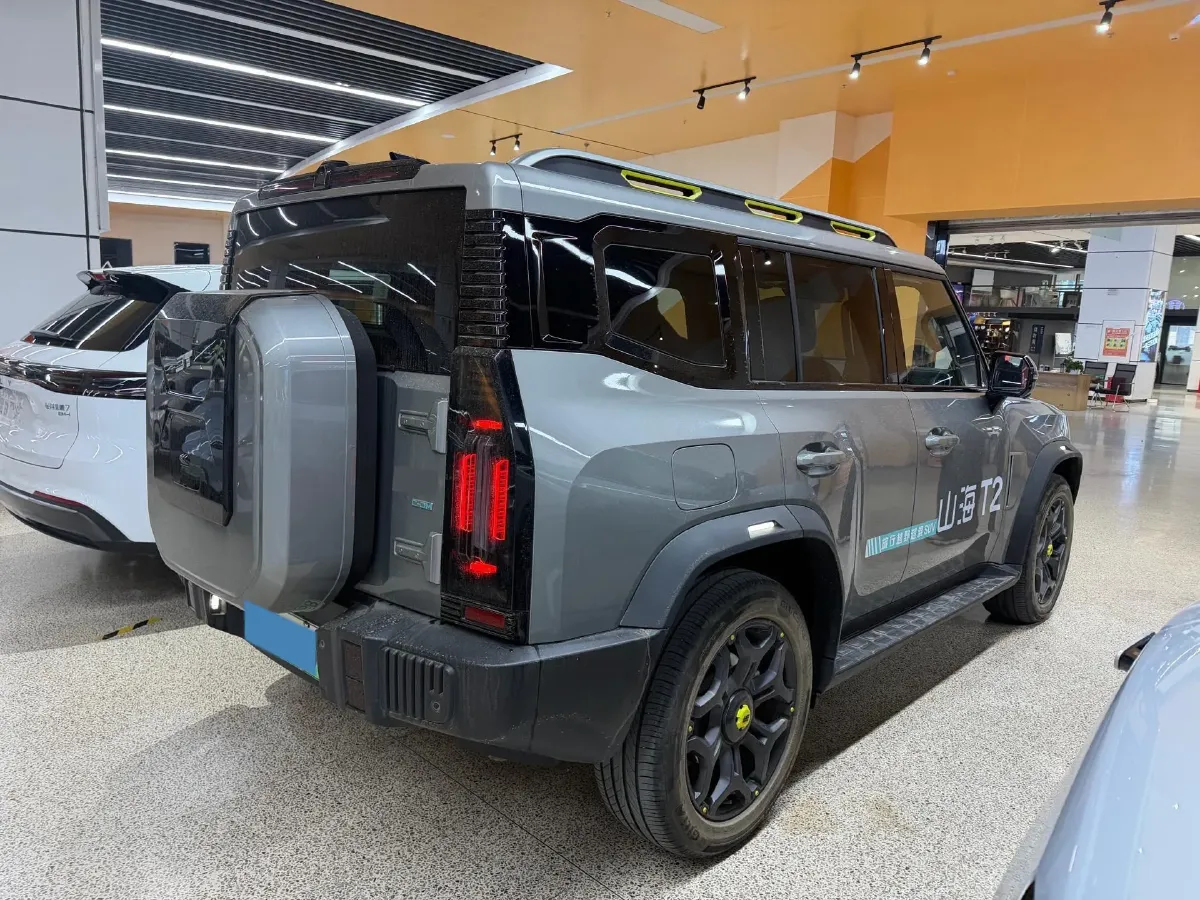 2024 Jetour ShanHai TravellerC-DM 1.5T 156HP L4 3DHT PHEV 43.24KWH,autocango,china used car exporter,china ev exporter,chinese used car exporter,chinese used ev exporter