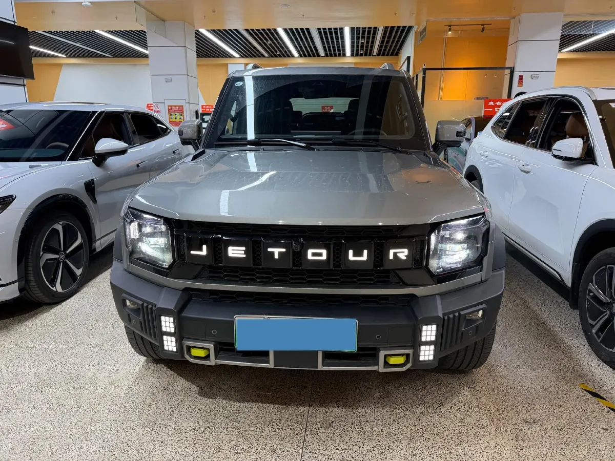 2024 Jetour ShanHai TravellerC-DM 1.5T 156HP L4 3DHT PHEV 43.24KWH,autocango,china used car exporter,china ev exporter,chinese used car exporter,chinese used ev exporter