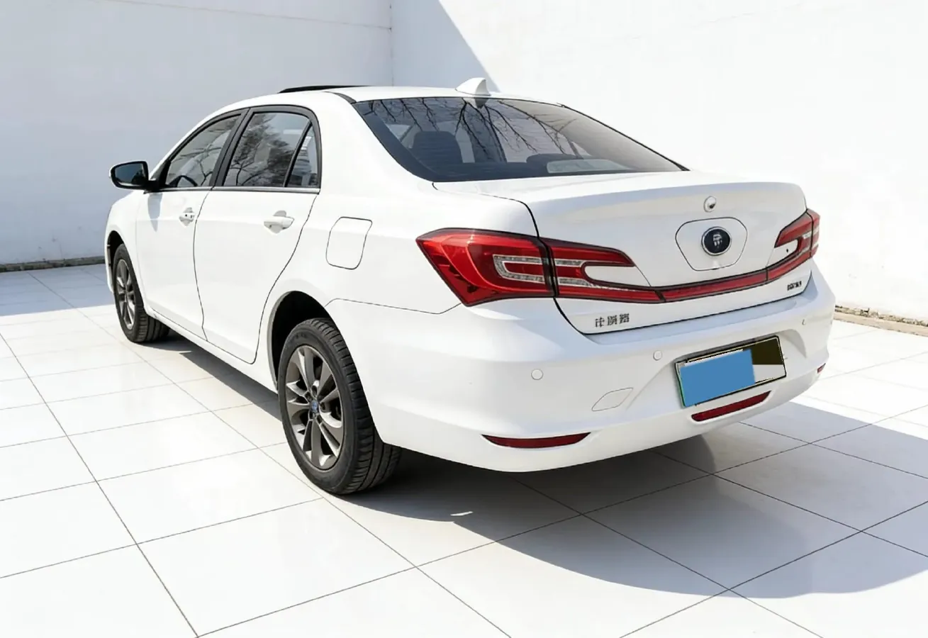 2017 WEY VV5 2.0T 197HP L4 7DCT,autocango,china used car exporter,china ev exporter,chinese used car exporter,chinese used ev exporter