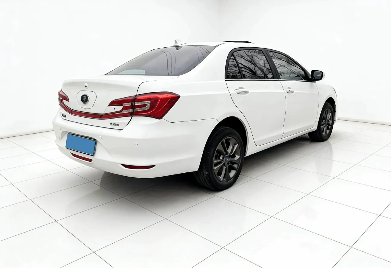 2017 WEY VV5 2.0T 197HP L4 7DCT,autocango,china used car exporter,china ev exporter,chinese used car exporter,chinese used ev exporter