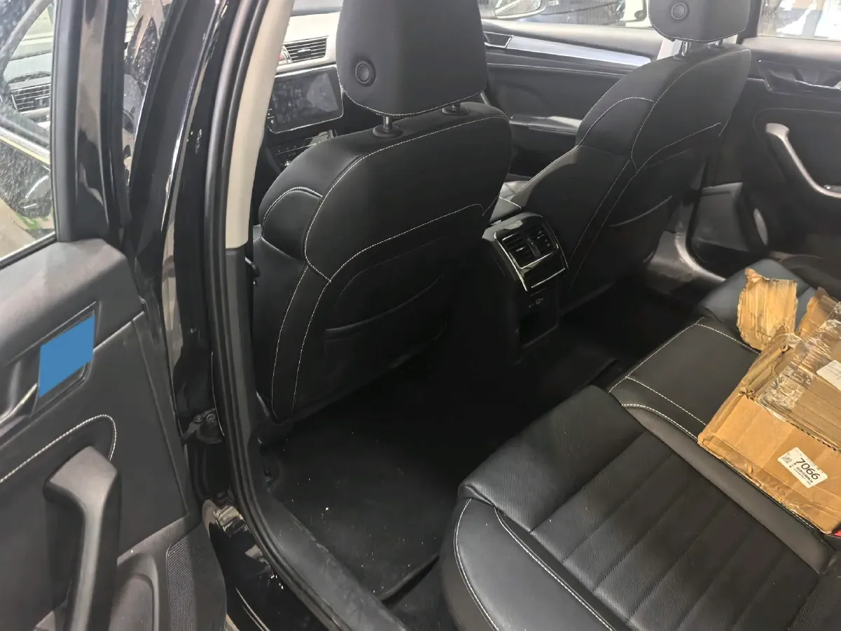 2023 Skoda Superb 1.4T 150HP L4 7DCT,autocango,china used car exporter,china ev exporter,chinese used car exporter,chinese used ev exporter