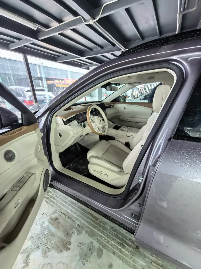 2025 Voyah FREE REEV 129HP REEV,autocango,china used car exporter,china ev exporter,chinese used car exporter,chinese used ev exporter