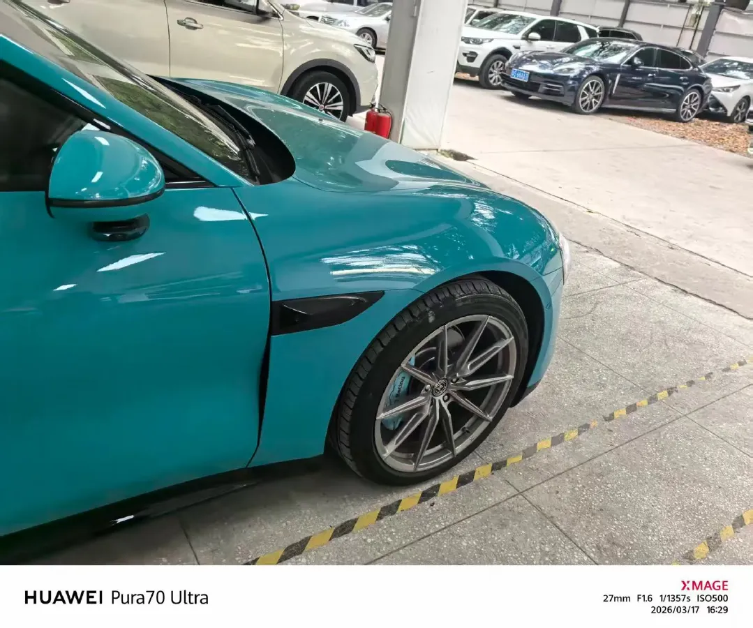 2024 MI SU7 BEV 73.6KWH,autocango,china used car exporter,china ev exporter,chinese used car exporter,chinese used ev exporter