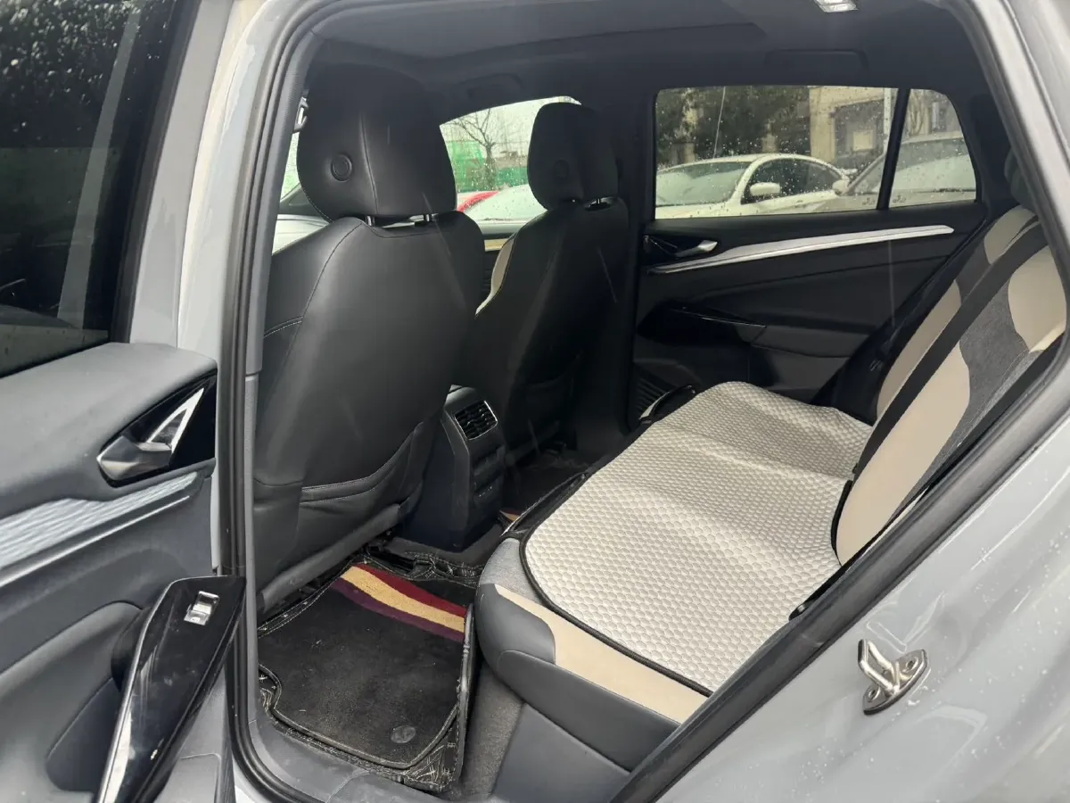 2021 Volkswagen ID.4 Crozz BEV 84.8KWH,autocango,china used car exporter,china ev exporter,chinese used car exporter,chinese used ev exporter