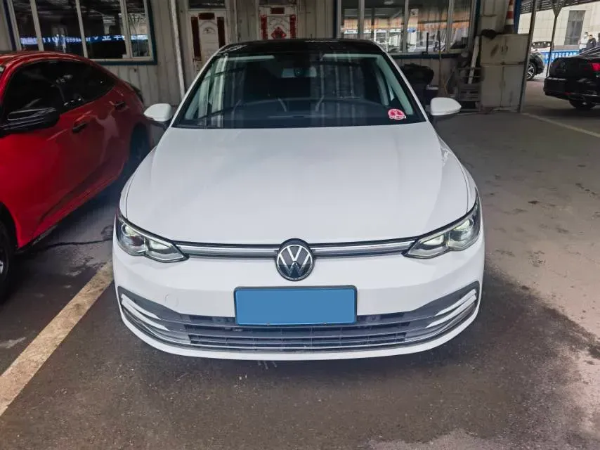 2023 Volkswagen Golf 1.4T 150HP L4 7DCT,autocango,china used car exporter,china ev exporter,chinese used car exporter,chinese used ev exporter
