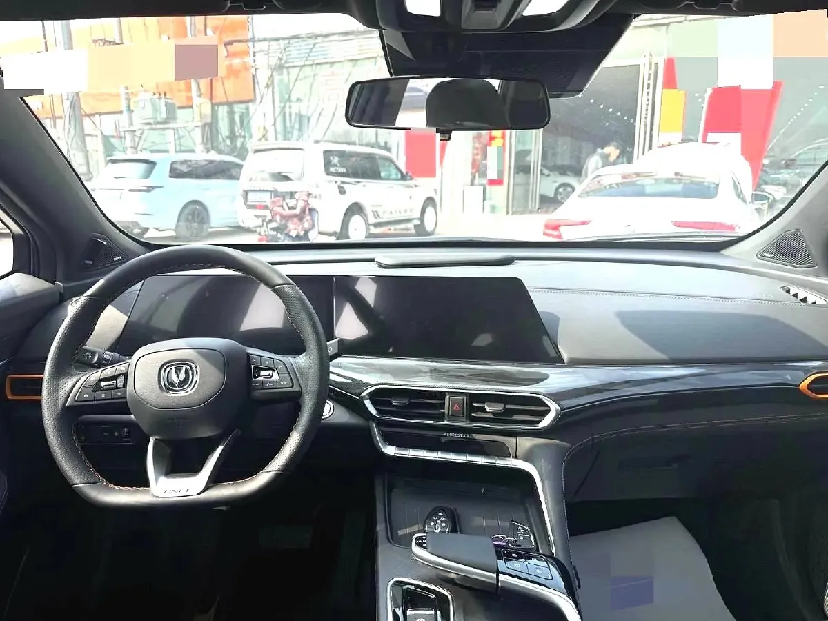 2022 ChangAn UNI-T 1.5T 188HP L4 7DCT,autocango,china used car exporter,china ev exporter,chinese used car exporter,chinese used ev exporter