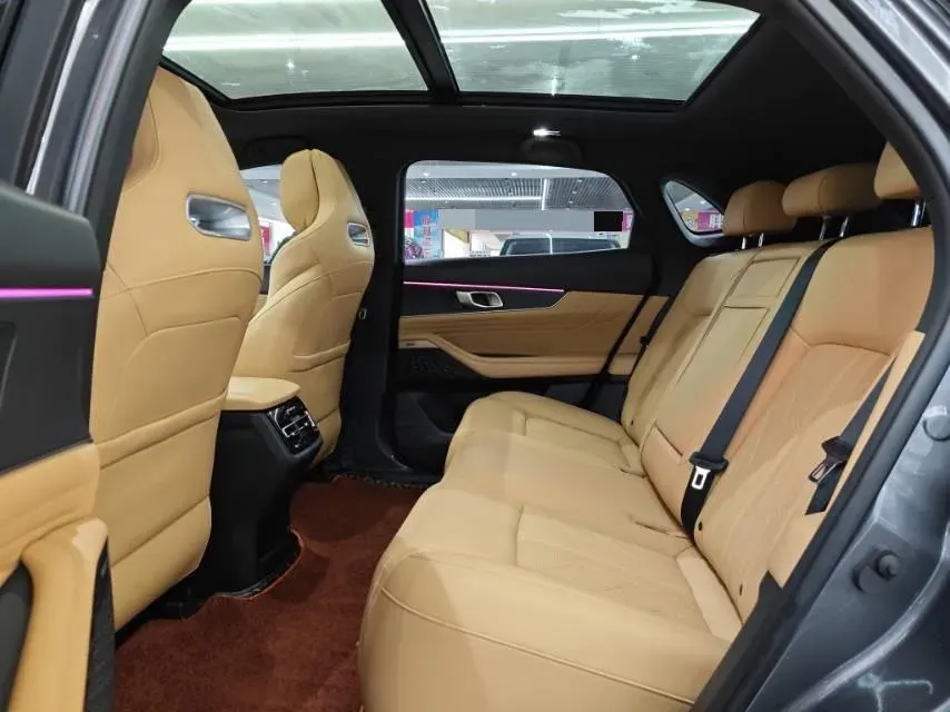 2024 ChangAn UNI-K 2.0T 233HP L4 8AT,autocango,china used car exporter,china ev exporter,chinese used car exporter,chinese used ev exporter