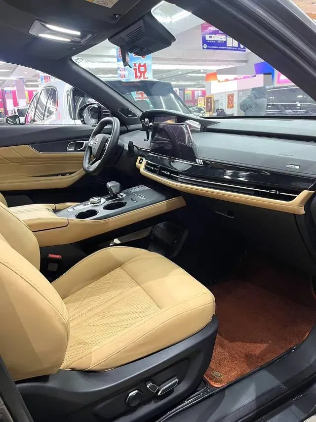 2024 ChangAn UNI-K 2.0T 233HP L4 8AT,autocango,china used car exporter,china ev exporter,chinese used car exporter,chinese used ev exporter