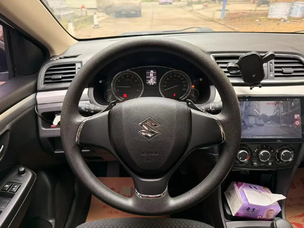 2015 HaiMa Family 1.5T 156HP L4 6AT,autocango,china used car exporter,china ev exporter,chinese used car exporter,chinese used ev exporter