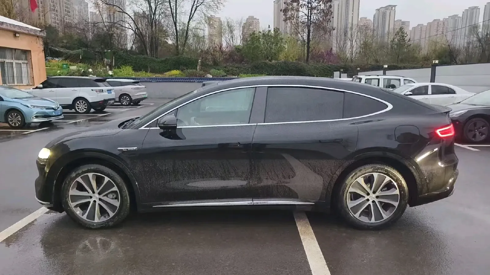 2026 Luxeed R7 REEV 156HP REEV,autocango,china used car exporter,china ev exporter,chinese used car exporter,chinese used ev exporter